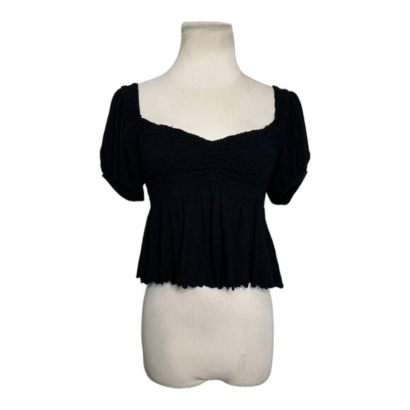 Urban Outfitters black Cropped Short Sleeves Peasant Top size Small - Picture 1 of 13